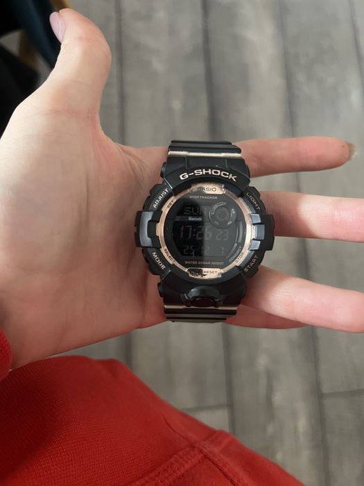 Часовник Casio G-Shock Women GMD-B800-1ER