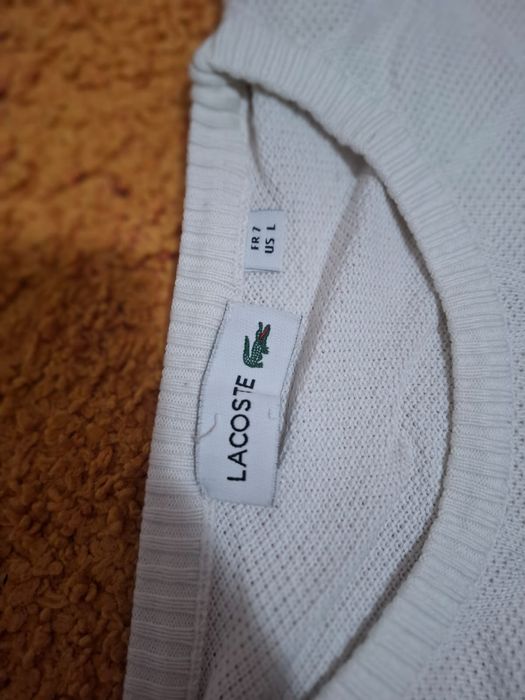 Bluza lacoste care a fost purtata putin