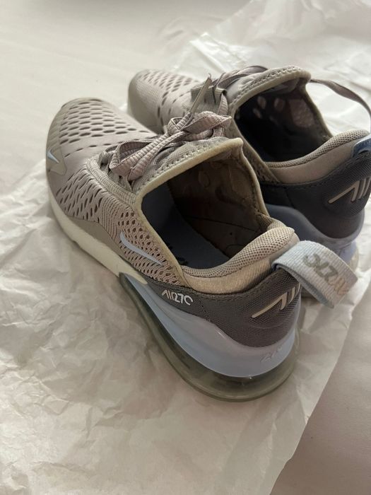 Vând adidași  Nike Spirtswear Air Max 270 nr.36