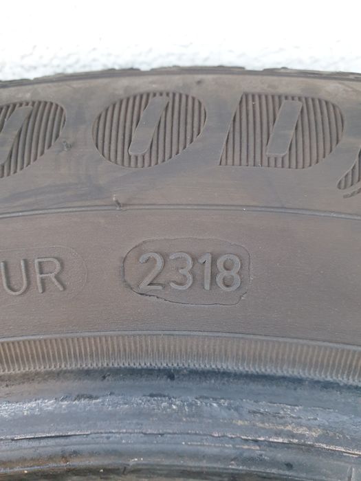 Всесезони гуми 2 броя GOODYEAR Vector4seasons 205 55 R16 дот 2318