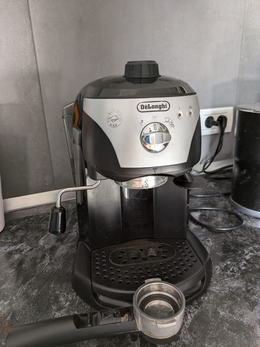 Cafetiera / aparat cafea, cafetieră