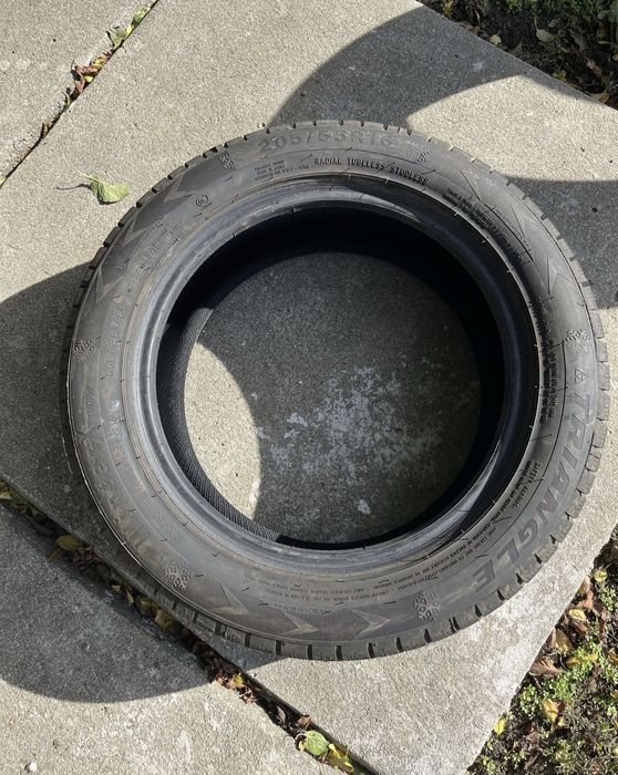 Vand anvelope iarna 205 55 R16