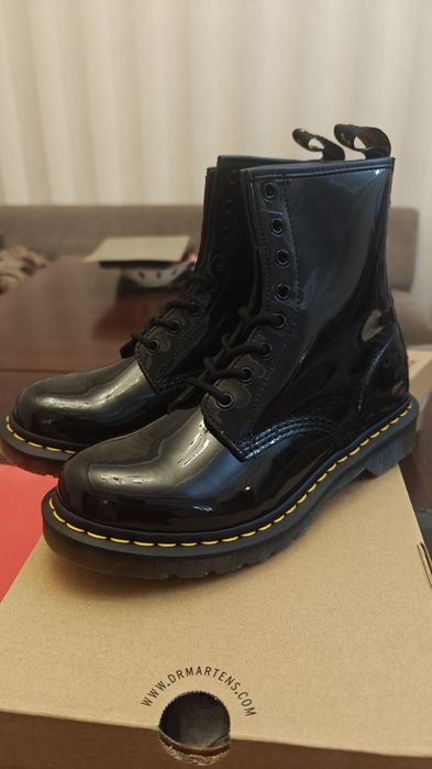 Женские ботинки Dr. Martens 1460 W