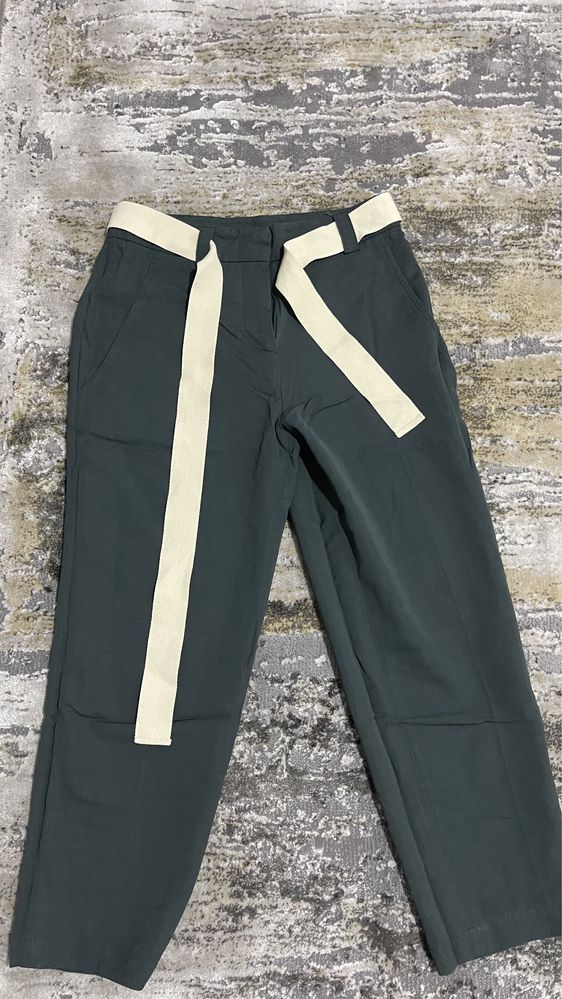 Pantaloni casual verde inchis