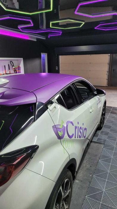 Colantare auto și vitrine – materiale premium, montaj profesional