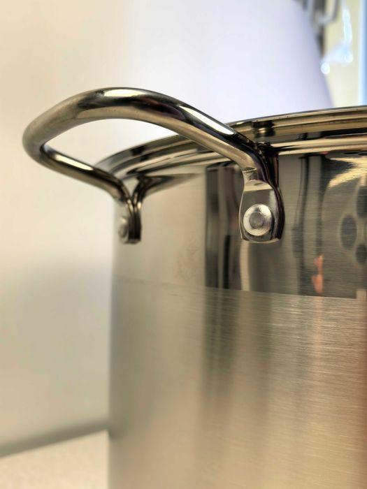 Oala inox 36x25 cm 25 litri cu capac metal 320 lei