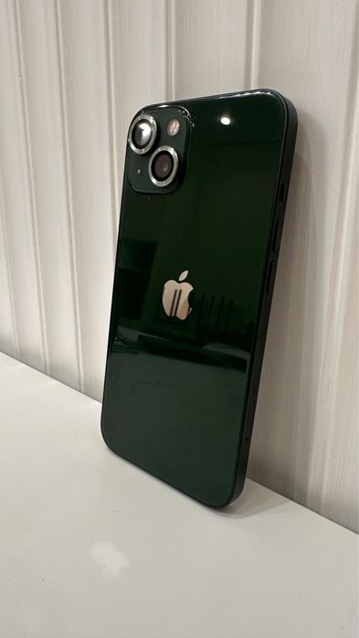 Продам Apple 13 256