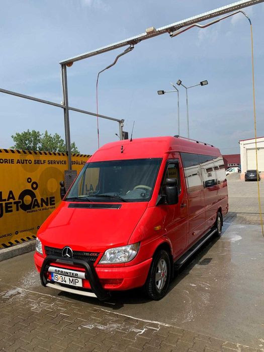 Mercedes Benz Sprinter persoane