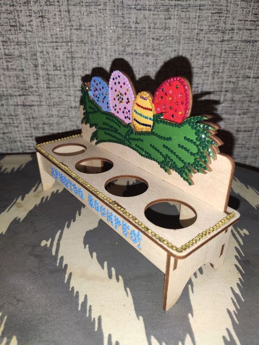 Подставка для пасхальных яиц