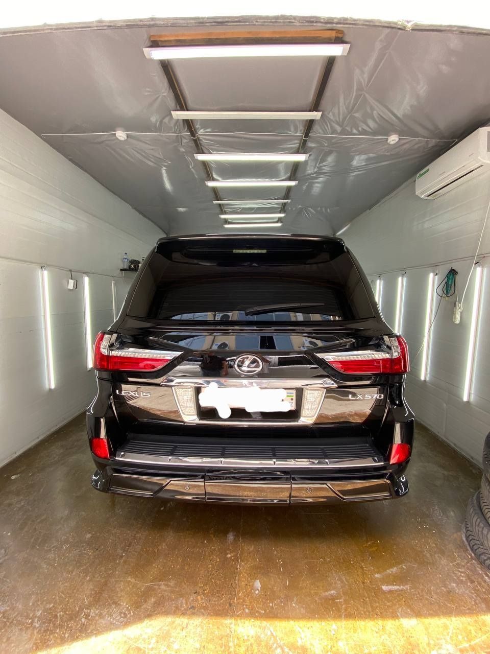 Lexus lx570 zor holatda