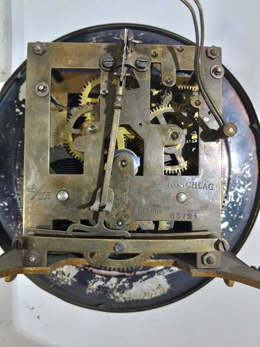 Часы настенные старинные F.M.S. Frederic Maute, около 1895 года,