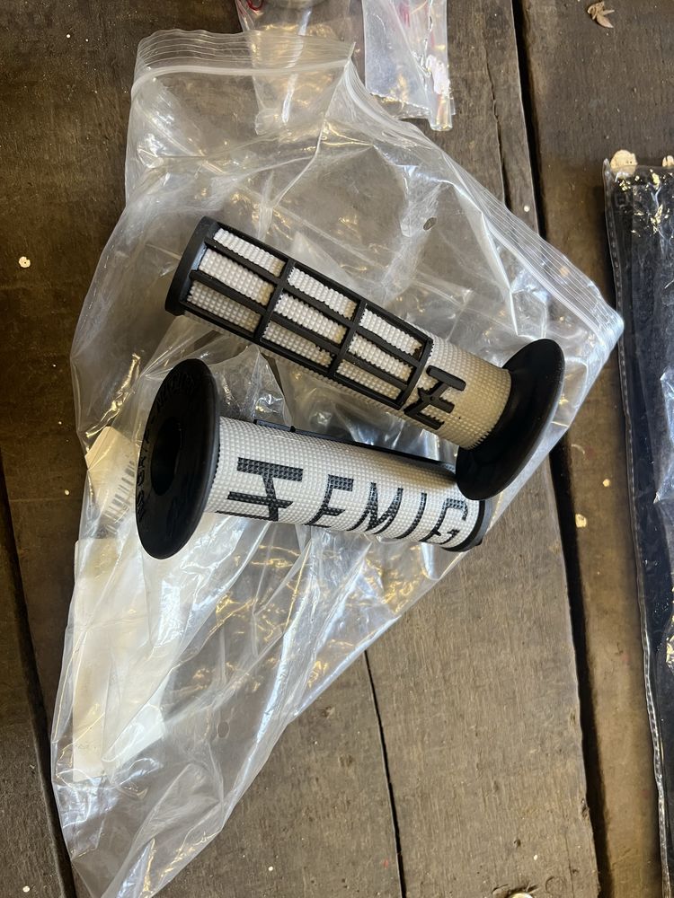 Piese, accesori, Beta, Ktm, Yamaha etc