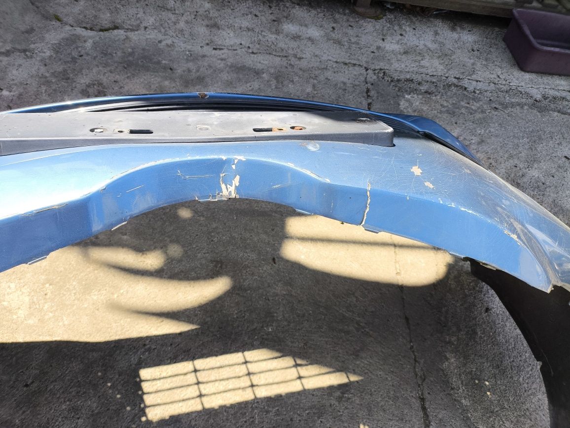 Предна броня за Toyota Auris