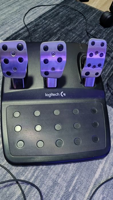 Волан Logitech G29 + педали и shifter