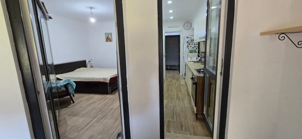 Inchiriez garsoniera Militari Residence Avangarde