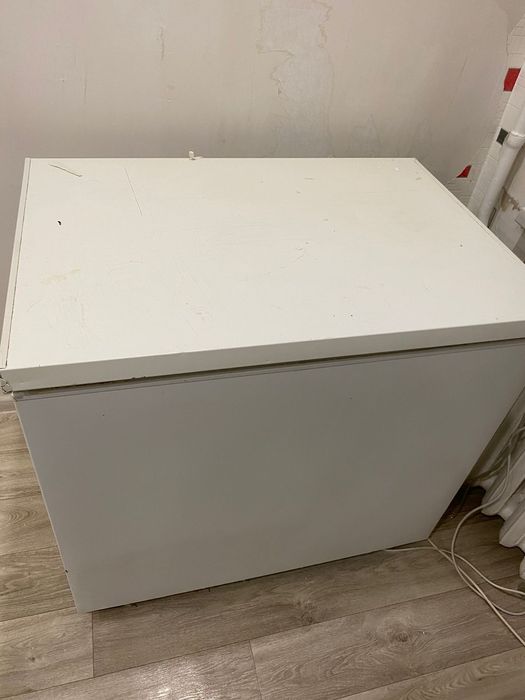 Срочно продам морозильную камеру.