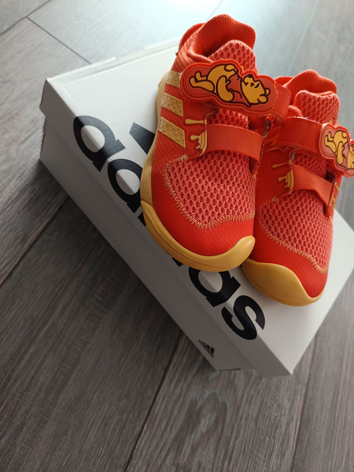 Adidas baiat mărimea 27