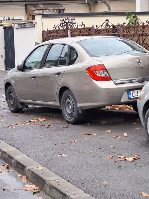 Vand 2 masini :Renault Simbol 2011,86000km şi Chevrolet Lanus 2005