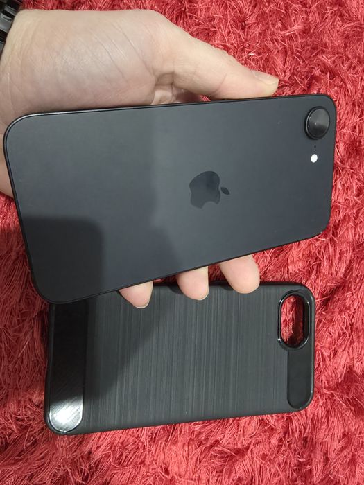 -Iphone 16E, ca Nou, 128Gb, 8Ram, 27 cicluri incarcare, Blank Titanium