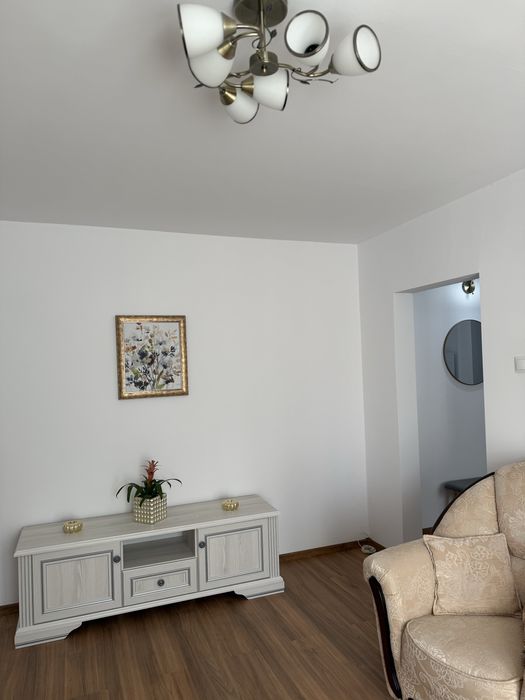 PF,inchiriez ap cu 2 camere in Pacurari,Alpha Bank