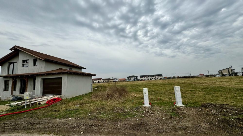 Proprietar vand Teren  Mosnita Noua cu toate utilitatile in fata