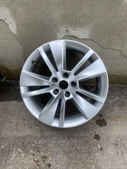 Janta aliaj 18 Skoda Kodiaq Karoq Superb 3 model Triton
