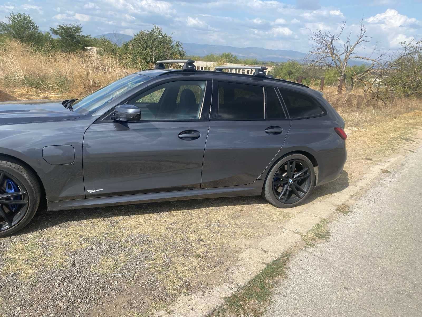 BMW 330 e xDrive Plug-in Hibrid M-SPORT LASER