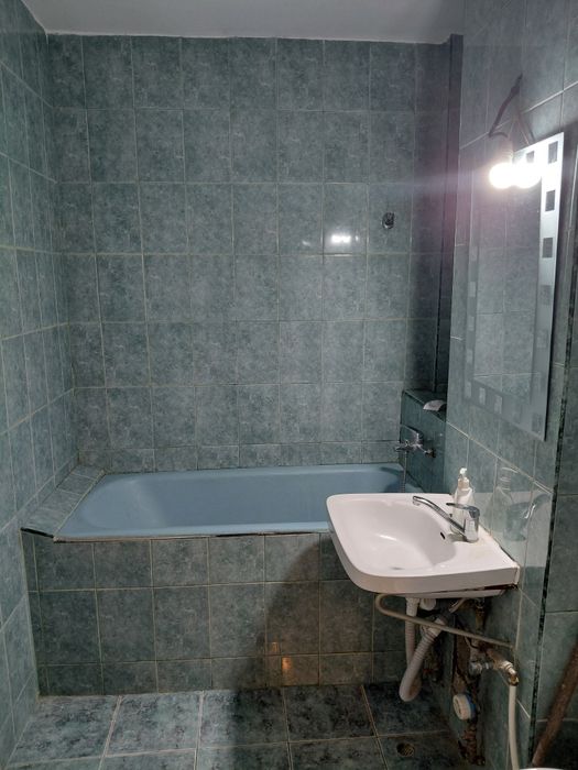 Dau in chirie apartament 2 camere