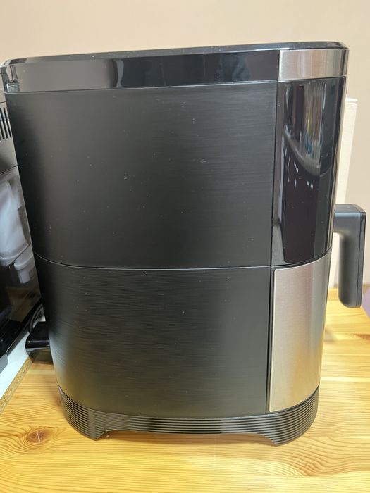 Friteuza Tefal cu aer cald