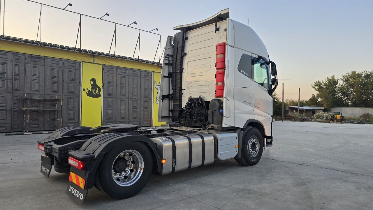 VOLVO FH500 EURO 6 Сотилади 
 Йили: 2017.12