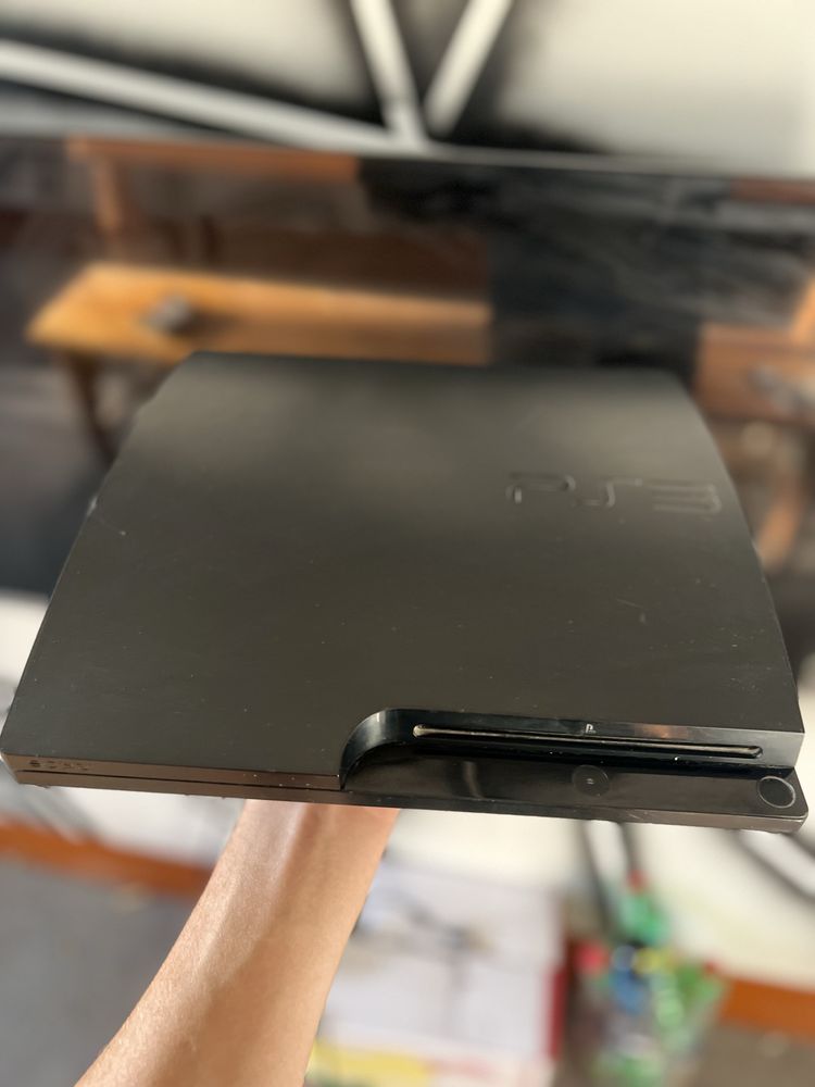 2ta Play station 3. 7ta jostigi bilan