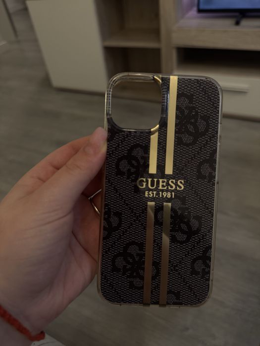 Husa iphone 13 originala guess