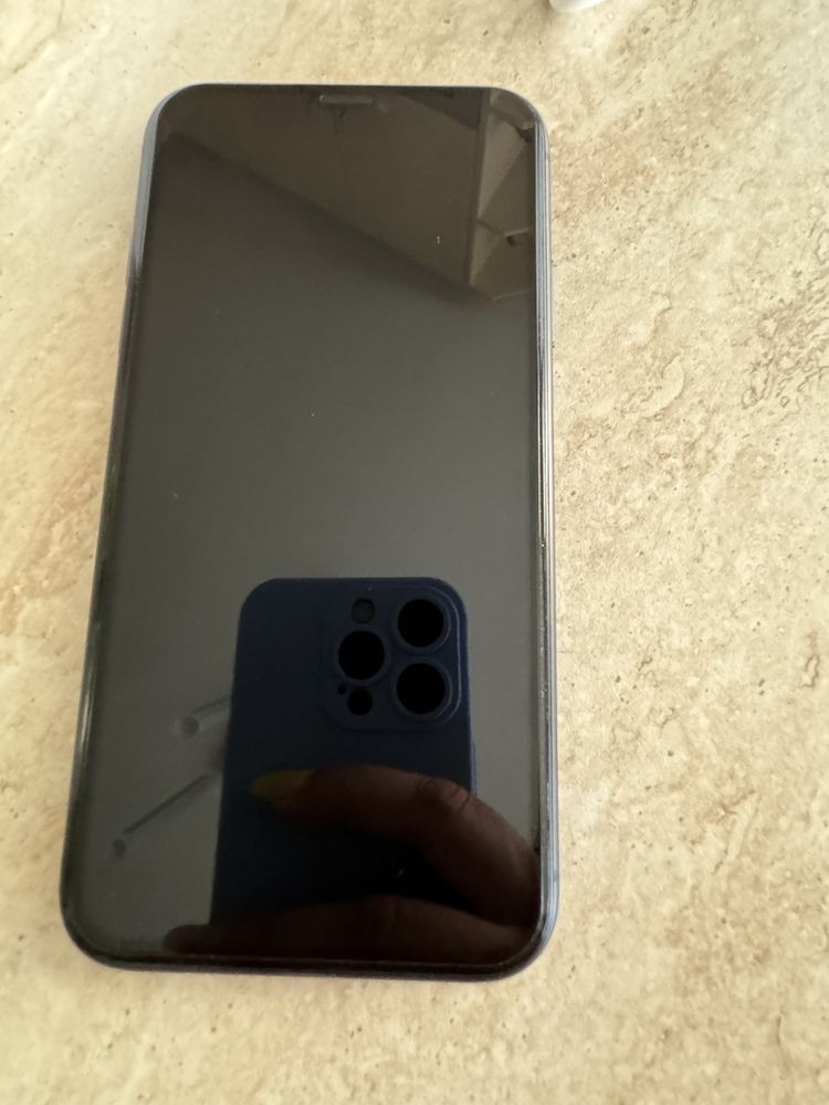 iPhone 11, 128 GB