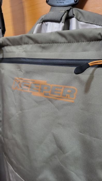 Pantalon,pieptar pentru pescuit Keeper  nou marime L