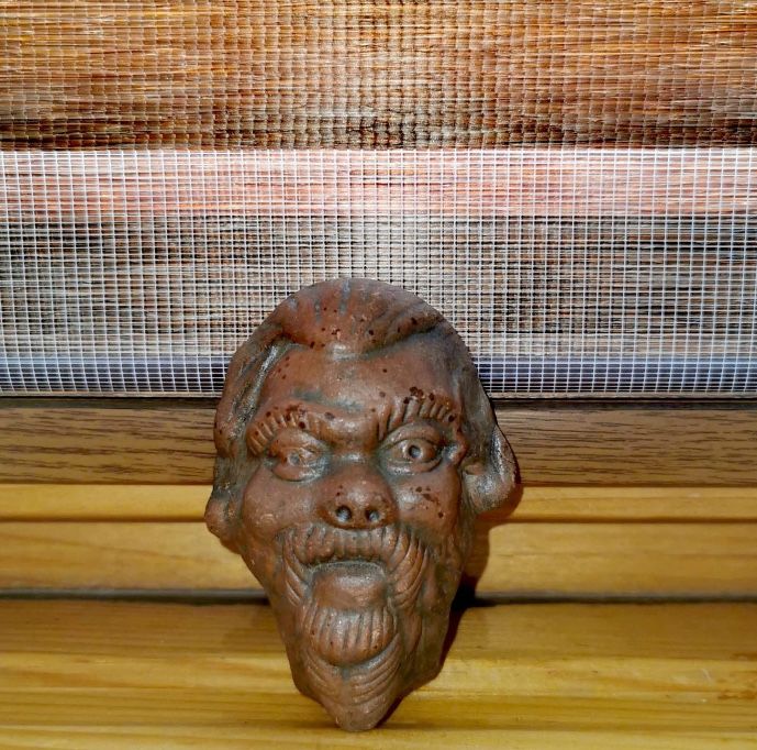 Антикварна автентична японска керамична маска глава бюст самурай фигур