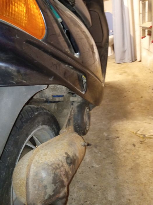 Vând Malaguti F10