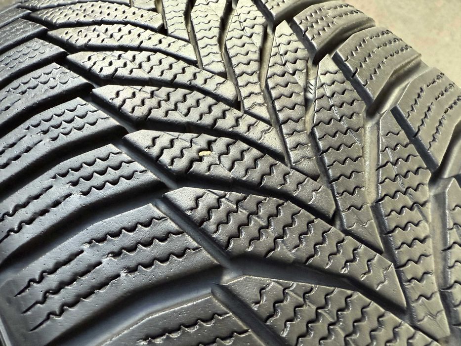 # 2x Anvelope Iarna 225/55 R17 - Nexen WinGUARD Sport 2