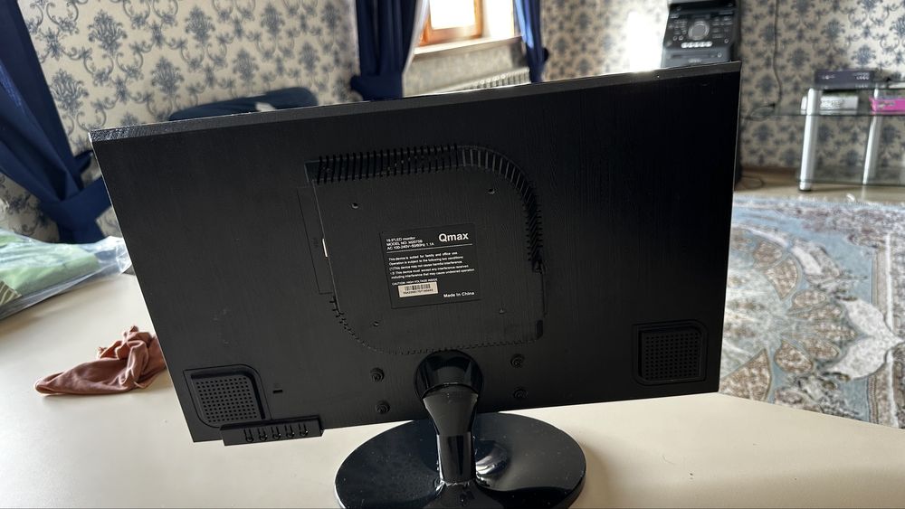 Монитор Qmax 19.5"LED monitor MODEL NO: M2075B