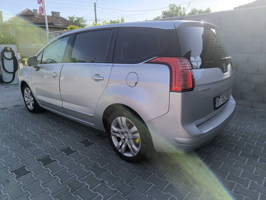 Peugeot 5008 Confort, 2010 година, 1.6 HDI, 109 к.с