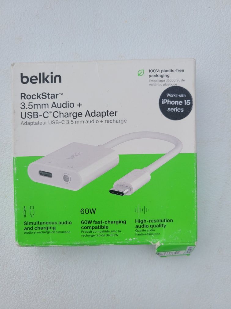 Belkin rockstar 3.5mm audio + usb-c charger adapter