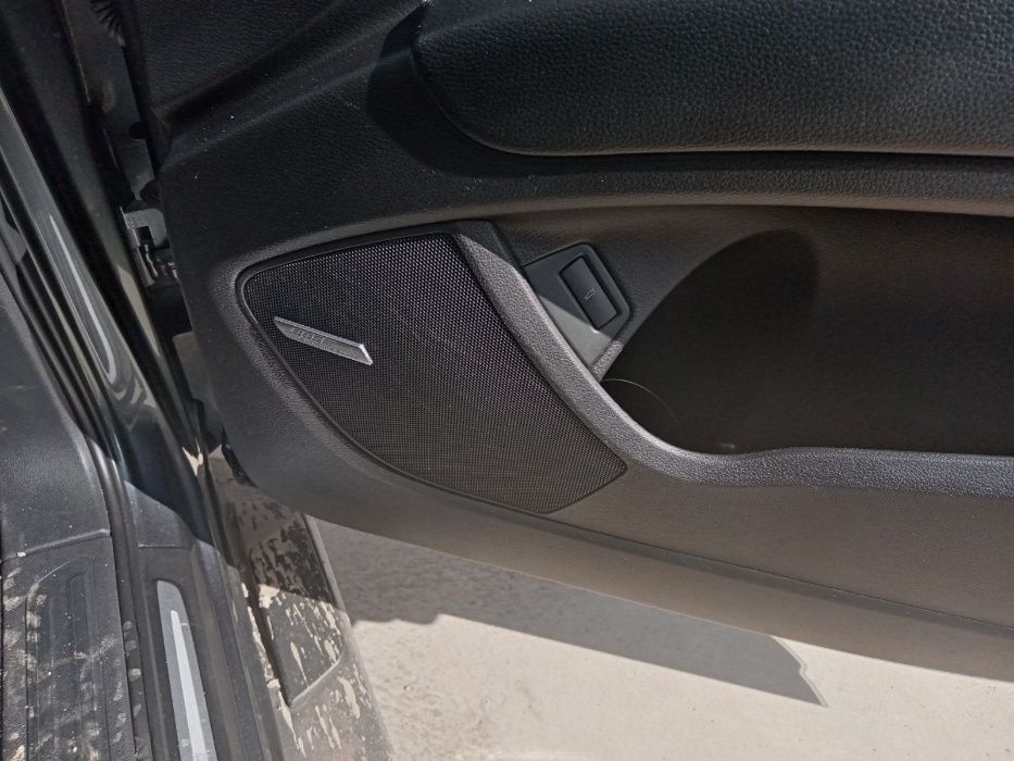 Ауди Q7 S line 239кс. на части