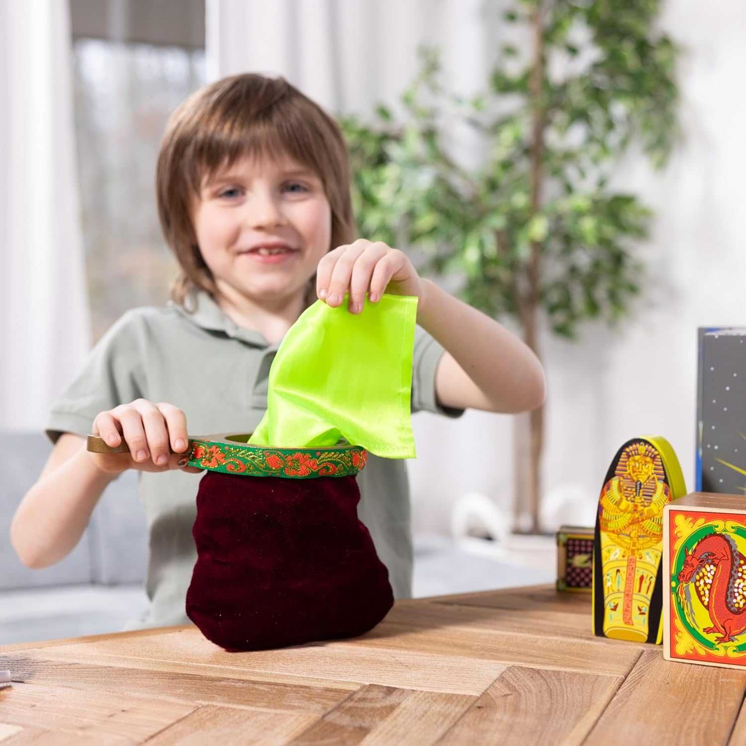 Луксозен дървен комплект за фокуси Melissa & Doug магически комплект