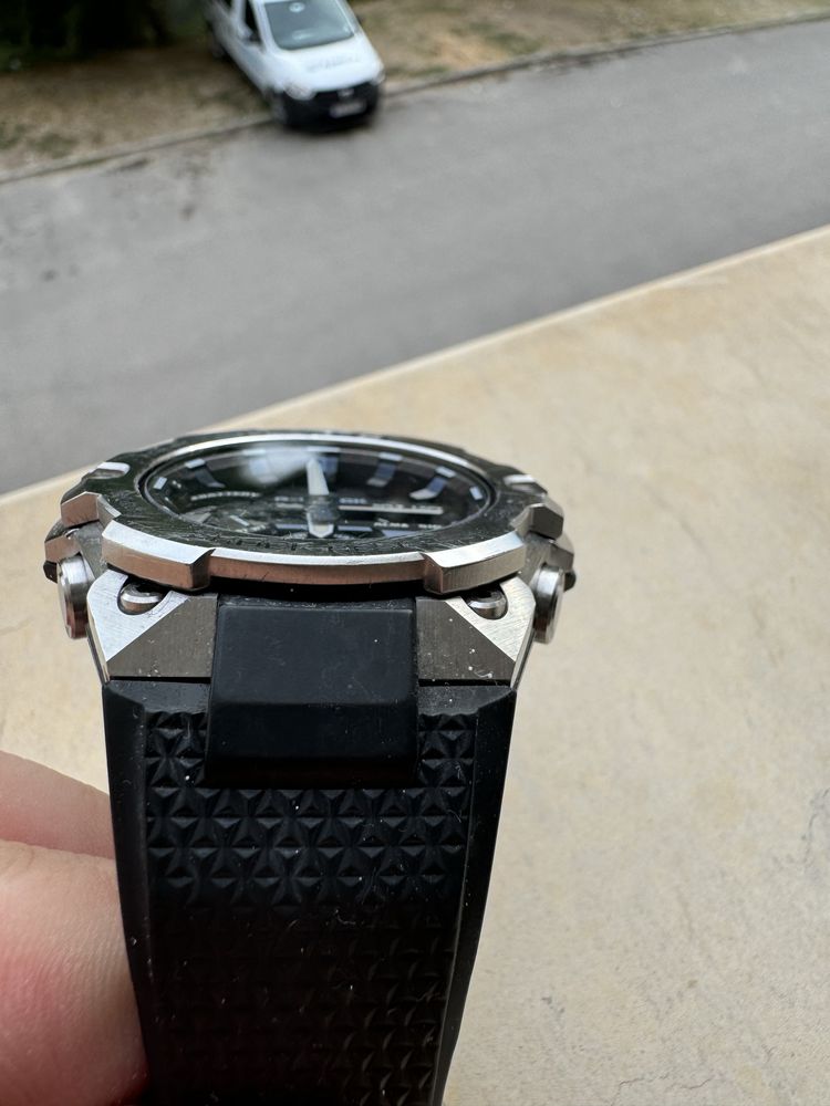G-Shock GST-B400