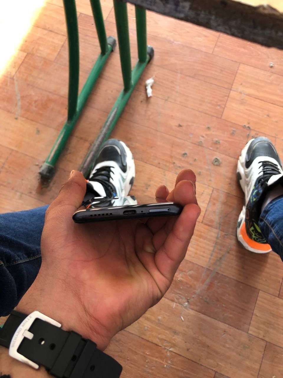 Telga javob ozim ishlatganman XIYOMI 11 T