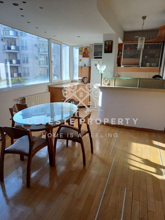 Дава се под наем Тристаен апартамент в София, Лозенец - 101 кв.м за 1200 € - Снимка #1