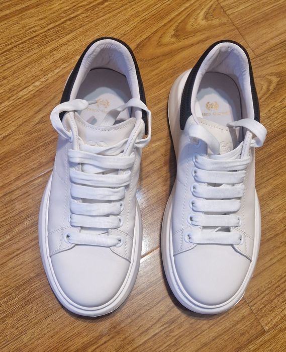 Adidași bărbați piele naturală !