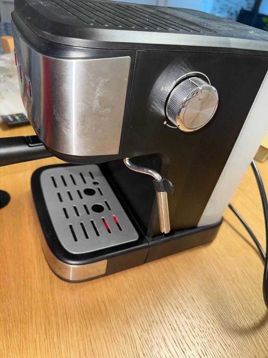 Продавам кафемашина - Rohnson