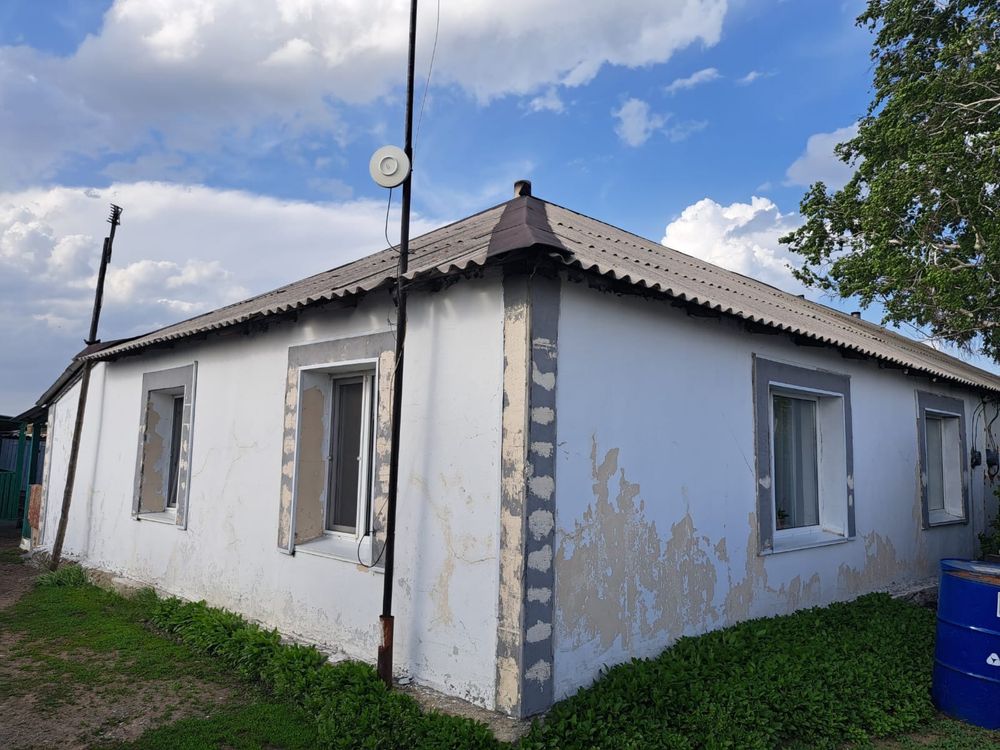 Продам дом в п Абай Костанайского области Костанайспого района