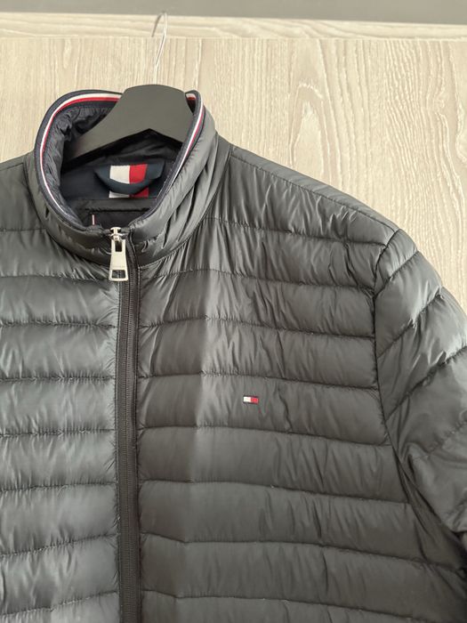 Tommy Hilfiger jacheta puf packable bleumarin  M in stare foarte buna