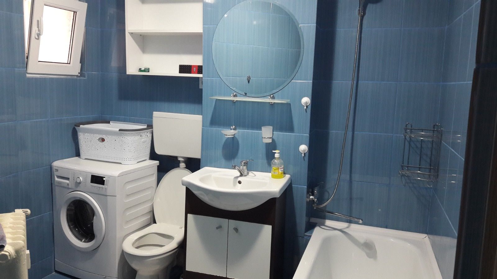 Proprietar, Inchiriez ap 2 cam